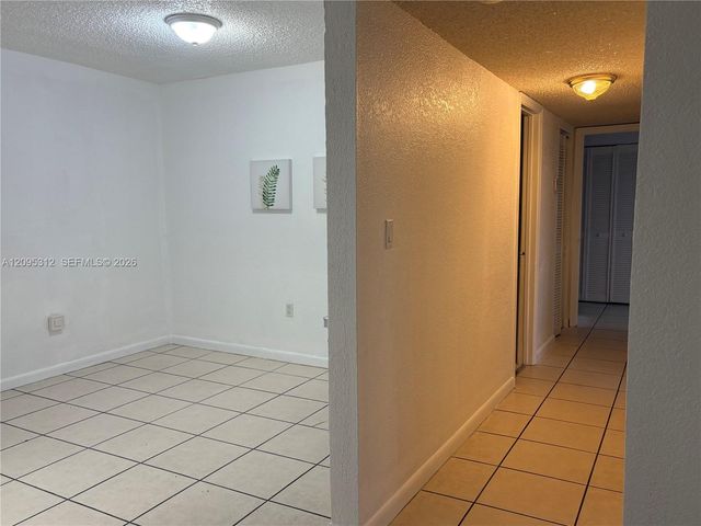 6130 W 19th Avenue 309, Hialeah, FL 33012