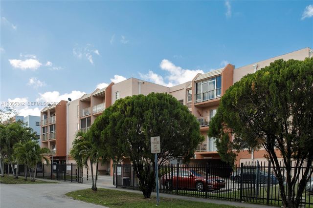 6130 W 19th Avenue 309, Hialeah, FL 33012