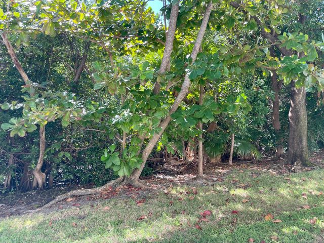 4501 S Ocean Boulevard E5, Lantana, FL 33480