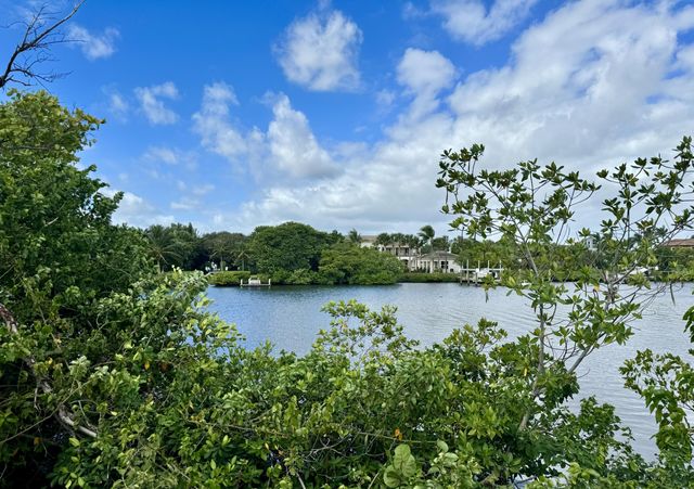 4501 S Ocean Boulevard E5, Lantana, FL 33480