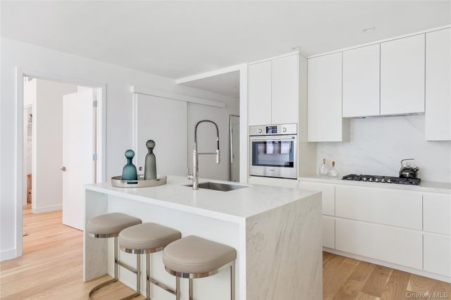 140 Boardwalk 810 B, Long Beach, NY 11561