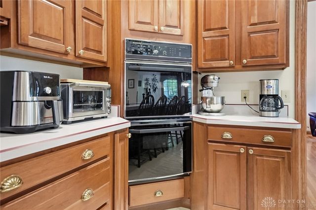 2350 Lostwood Court, Beavercreek Twp, OH 45385