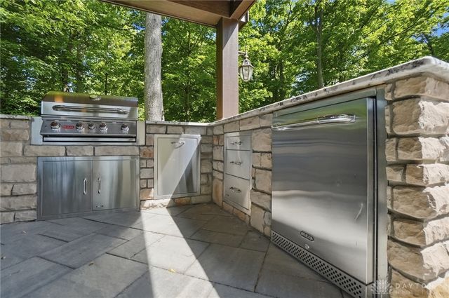 2350 Lostwood Court, Beavercreek Twp, OH 45385