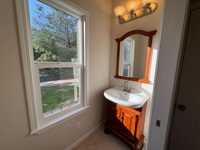 10095 Birchville Rd, Nevada City, CA 95959