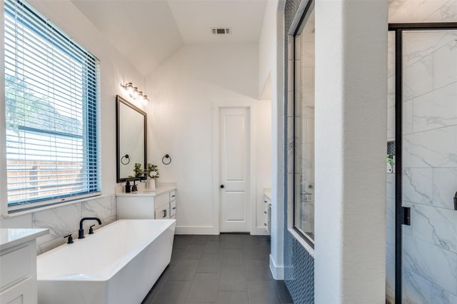 22306 Cape Travis BND, Lago Vista, TX 78645