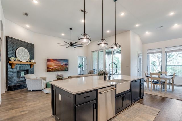 22306 Cape Travis BND, Lago Vista, TX 78645