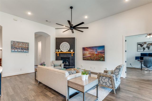 22306 Cape Travis BND, Lago Vista, TX 78645