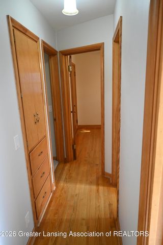 2510 Chatham Road, Lansing, MI 48910