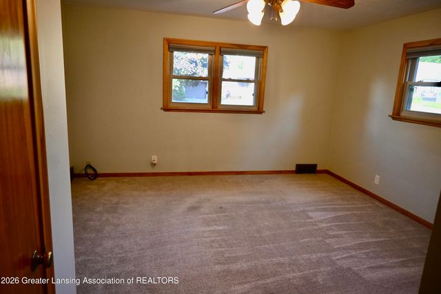 2510 Chatham Road, Lansing, MI 48910