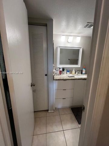 2846 S University Dr 4306, Davie, FL 33328