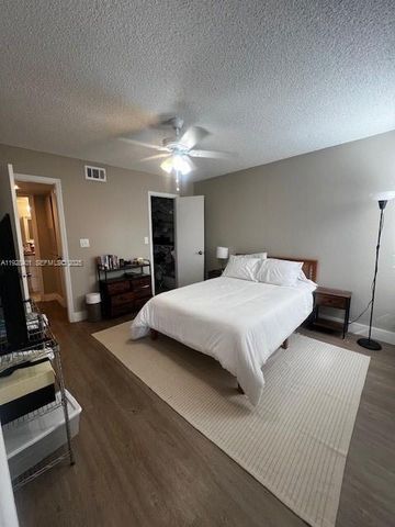 2846 S University Dr 4306, Davie, FL 33328