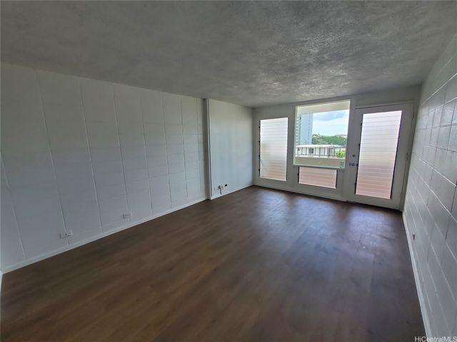 1710 Makiki Street 604, Honolulu, HI 96822