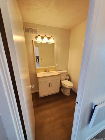 1710 Makiki Street 604, Honolulu, HI 96822