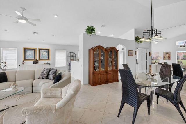 12262 Castle Pines Road, Boynton Beach, FL 33437