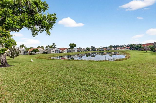 12262 Castle Pines Road, Boynton Beach, FL 33437