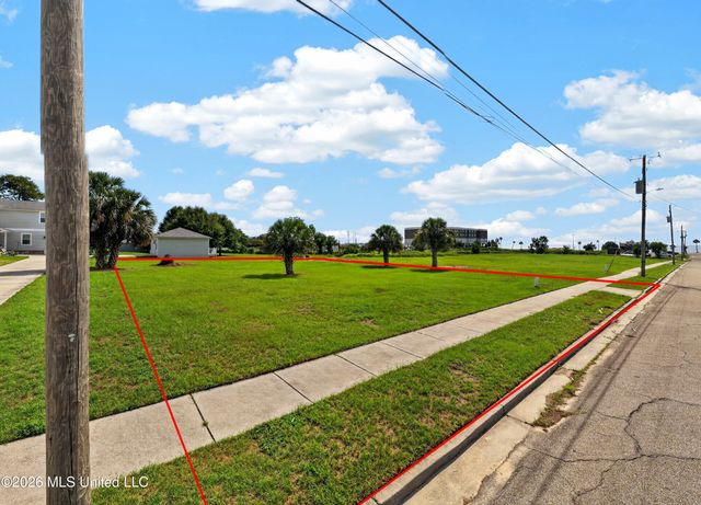606 Camp Avenue, Gulfport, MS 39501