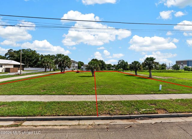 606 Camp Avenue, Gulfport, MS 39501