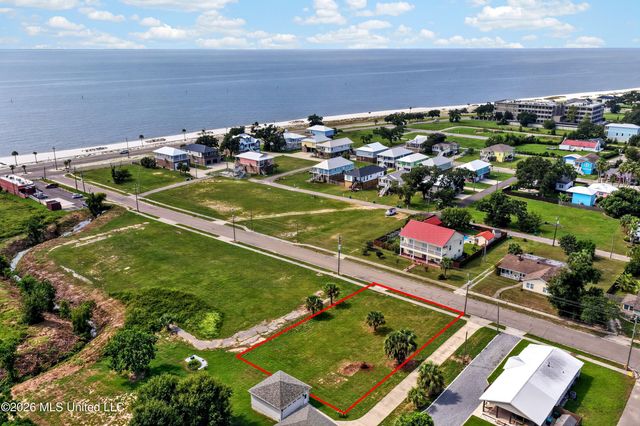 606 Camp Avenue, Gulfport, MS 39501