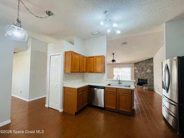 829 Honeysuckle Drive, Rockledge, FL 32955