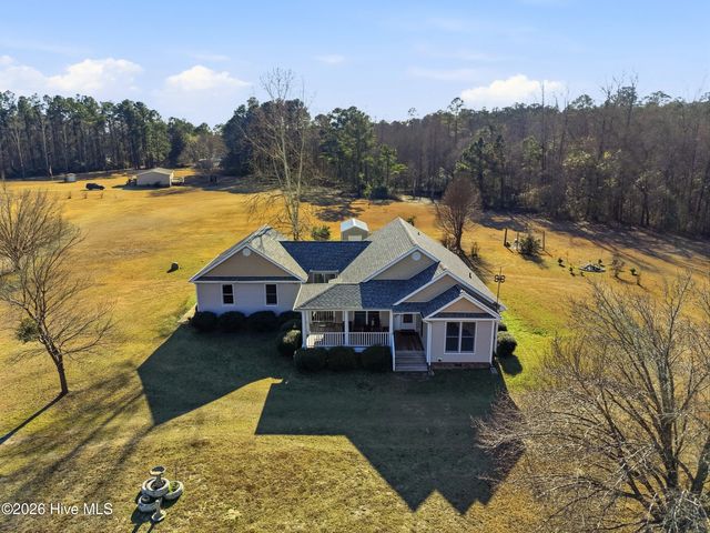 1075 Wandering Way NE, Leland, NC 28451