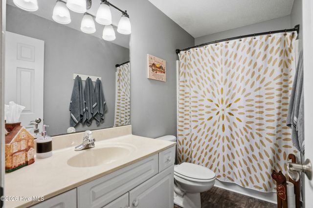 1075 Wandering Way NE, Leland, NC 28451