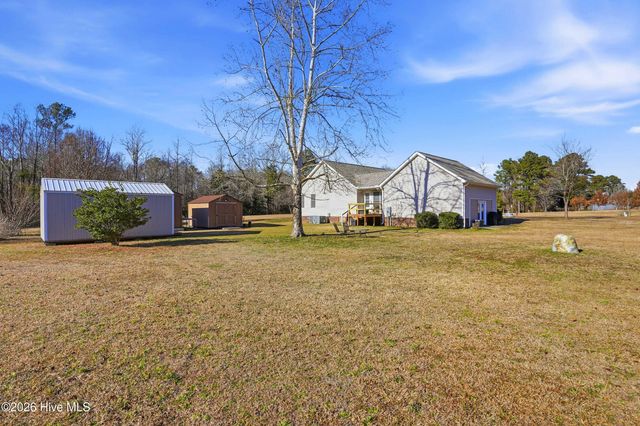 1075 Wandering Way NE, Leland, NC 28451