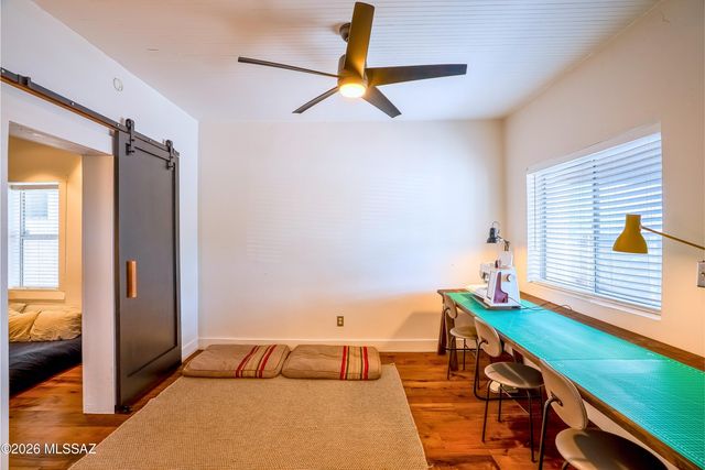 1011 S 8th Avenue, Tucson, AZ 85701