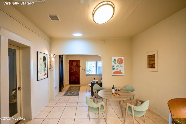 1011 S 8th Avenue, Tucson, AZ 85701