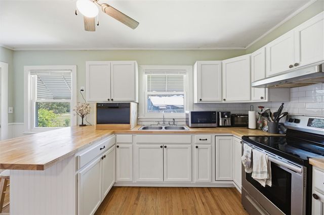301 Pecan Drive, Calhoun Falls, SC 29628
