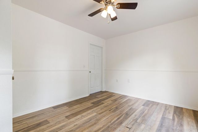 513 W 6th Street, Grove, OK 74344