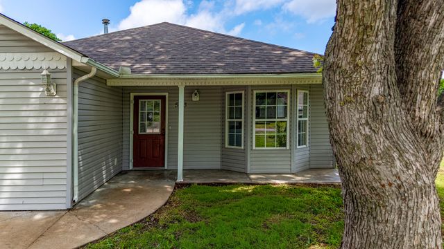 513 W 6th Street, Grove, OK 74344