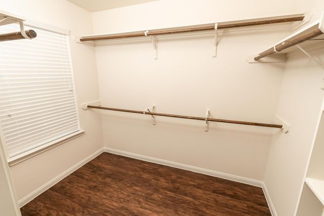 64 Santa Barbara Drive, Manvel, TX 77578