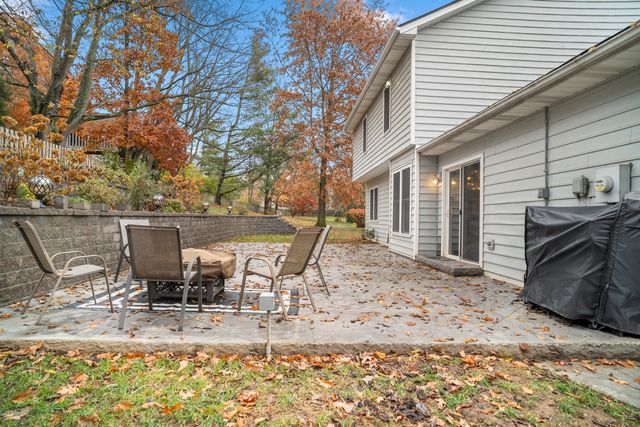 4300 Brookridge Drive, Lexington, KY 40515