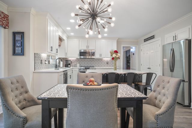 4300 Brookridge Drive, Lexington, KY 40515