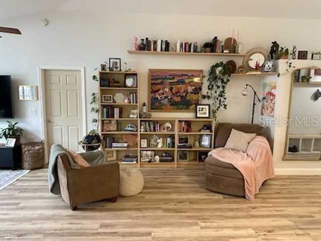 207 TREE BRANCH LANE, Edgewater, FL 32141