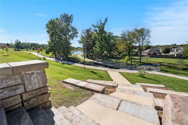 504 E Centerton Boulevard 560-562, Centerton, AR 72719