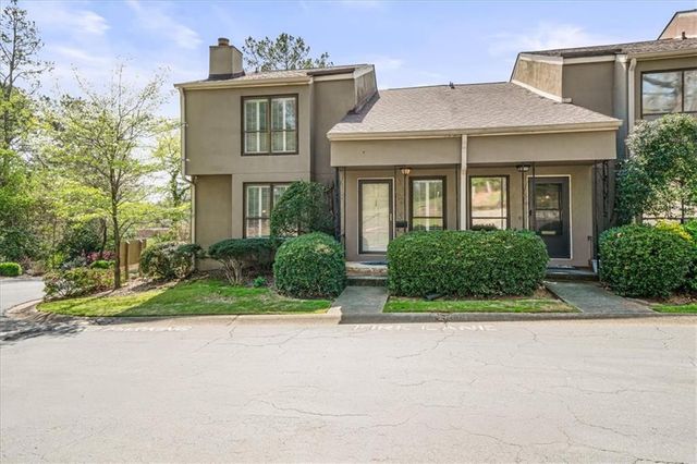 1700 Woodcliff Way NE, Atlanta, GA 30329