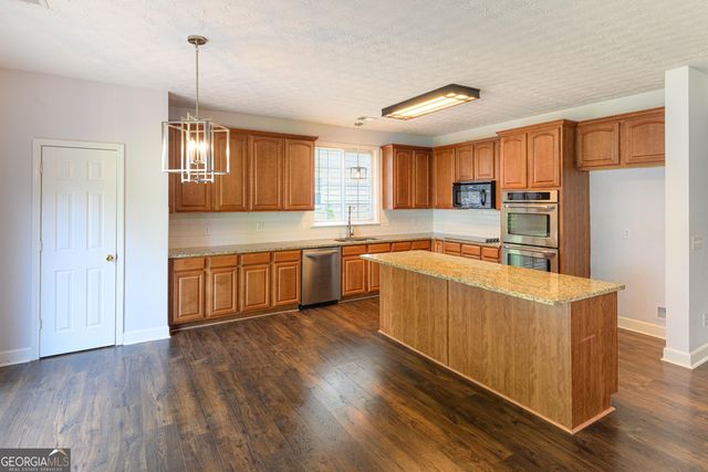 35 Timber Lane, Newnan, GA 30265