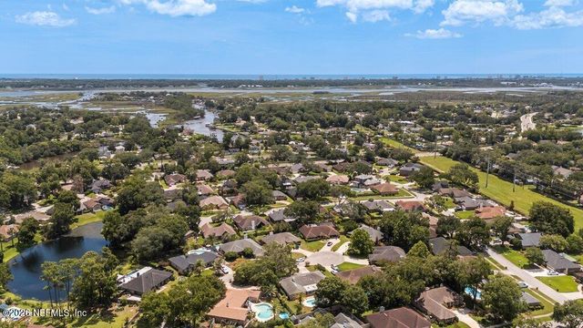 13684 GLENHAVEN Court, Jacksonville, FL 32224