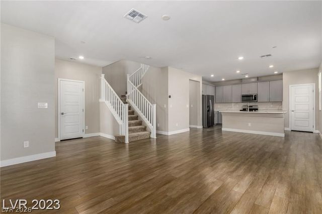 486 Fairview Hills Street, Las Vegas, NV 89138