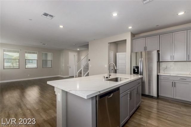 486 Fairview Hills Street, Las Vegas, NV 89138