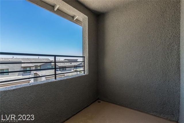 486 Fairview Hills Street, Las Vegas, NV 89138