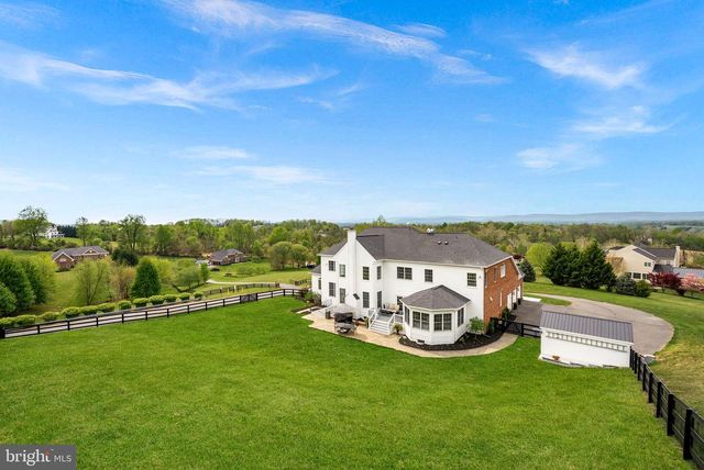 15064 BARLOW DR, Waterford, VA 20197
