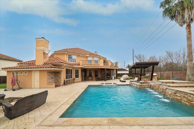 14339 Shadow Garden Lane, Houston, TX 77077