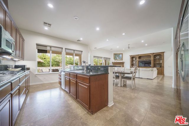 49587 Gila River Street, Indio, CA 92201