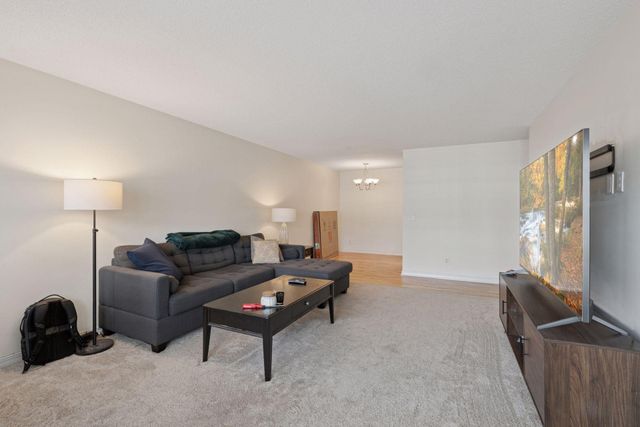 3150 Excelsior Boulevard 207, Minneapolis, MN 55416