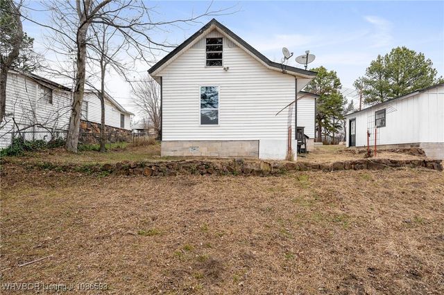 211 W Houston Street, Greenwood, AR 72936