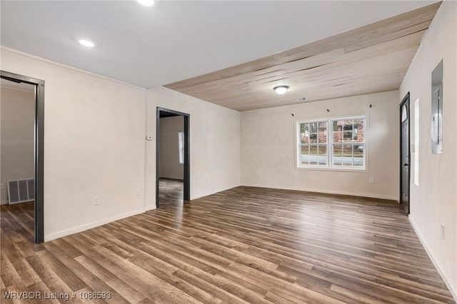 211 W Houston Street, Greenwood, AR 72936