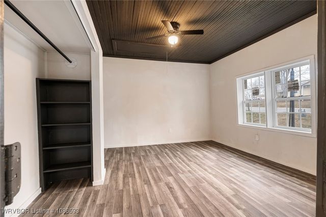 211 W Houston Street, Greenwood, AR 72936