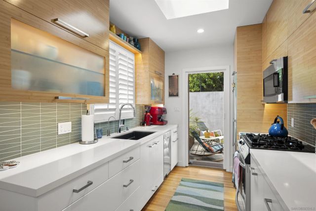 112-120 E Redwood Street, San Diego, CA 92103